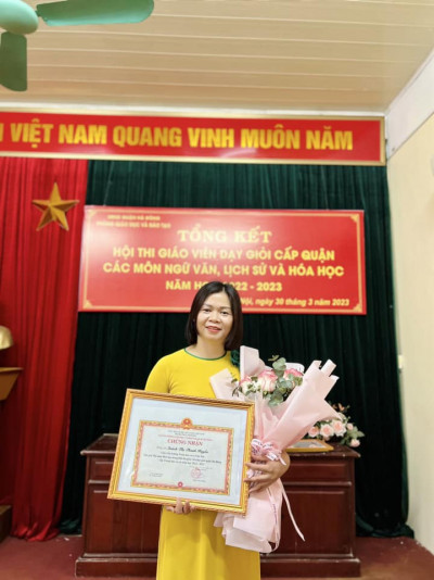 game tiến lên miên nam
 xin chúc mừng 2 cô giáo đã đạt giải Nhì trong Hội thi GVDG của quận Hà Đông năm học 2022-2023.